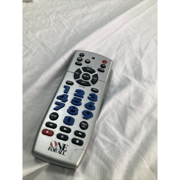 One For All 4-Device Universal Big-Button Remote Control URC4110 TV DVD VCR SAT - Picture 2 of 5